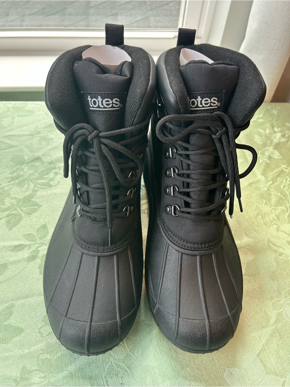 totes Black Lace-Up Waterproof Duck Boots